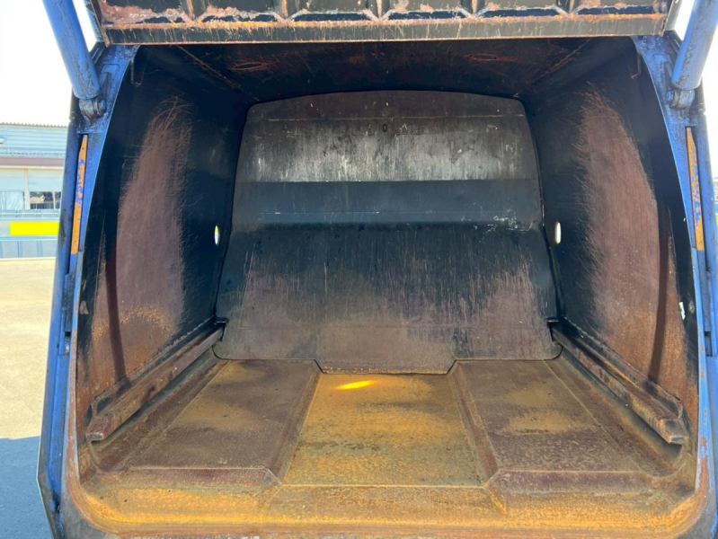 プレス式 極東開発 4.2立米 CNG車|中古トラックの販売・買取・査定のアイナビ