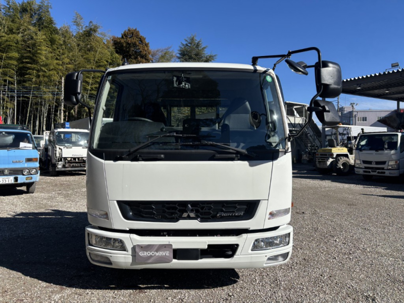 R7年新明和アームロールCCA44-31未使用車車検付|中古トラックの販売・買取・査定のアイナビ