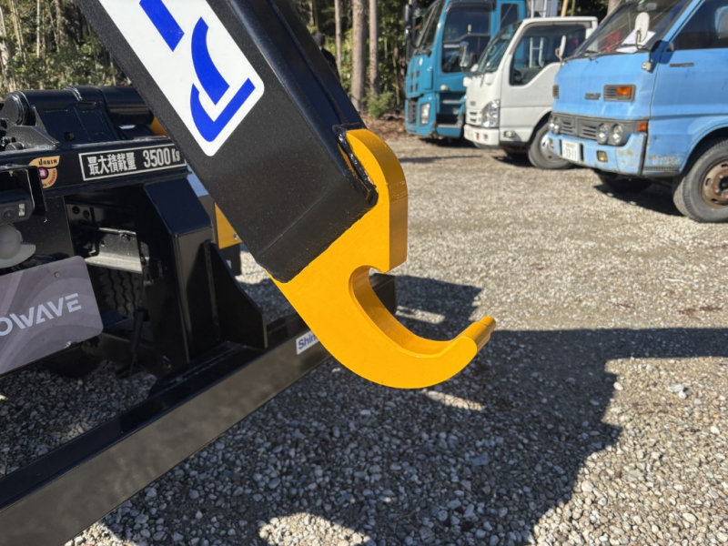 R7年新明和アームロールCCA44-31未使用車車検付|中古トラックの販売・買取・査定のアイナビ