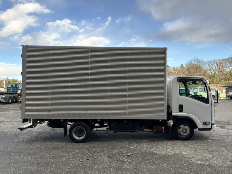 H30年式、エルフ、アルミバン、車検付|中古トラックの販売・買取・査定のアイナビ