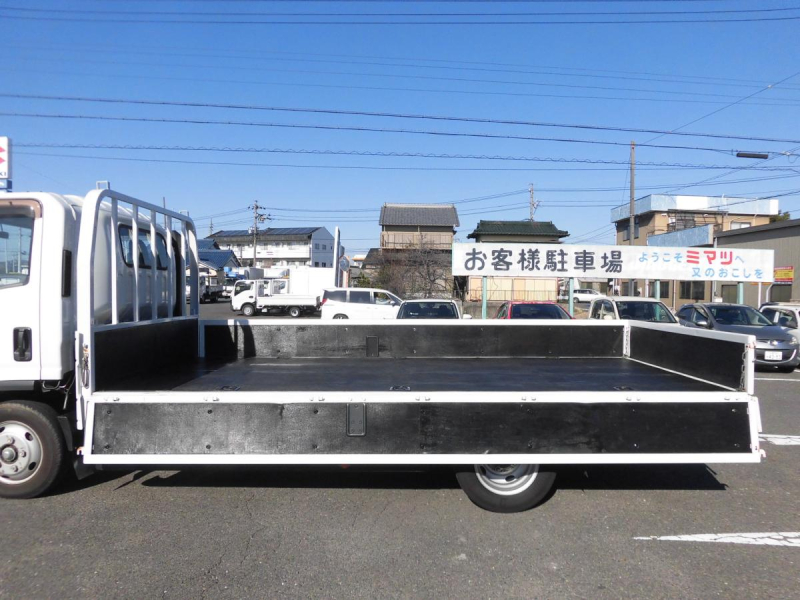 R1年エルフ2T全低床 ワイドロング 準中型5T未満条件OK!|中古トラックの販売・買取・査定のアイナビ