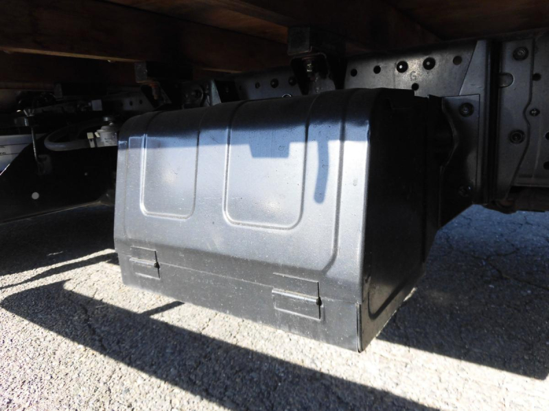 R1年エルフ2T全低床 ワイドロング 準中型5T未満条件OK!|中古トラックの販売・買取・査定のアイナビ