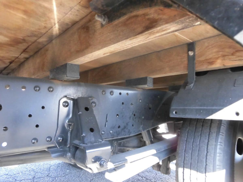 R1年エルフ2T全低床 ワイドロング 準中型5T未満条件OK!|中古トラックの販売・買取・査定のアイナビ