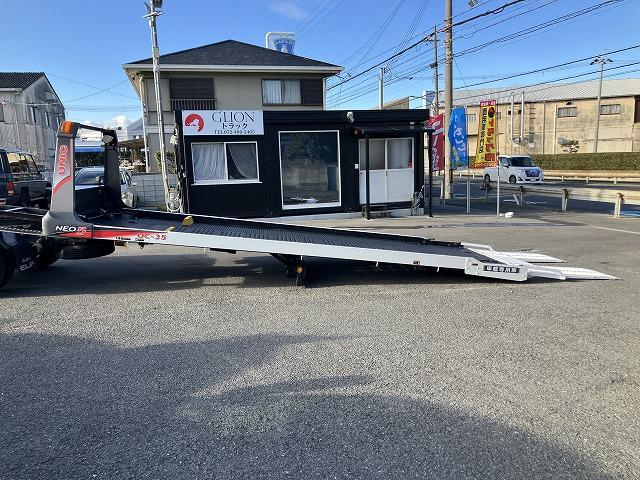 いすゞ 特殊車両|中古トラックの販売・買取・査定のアイナビ