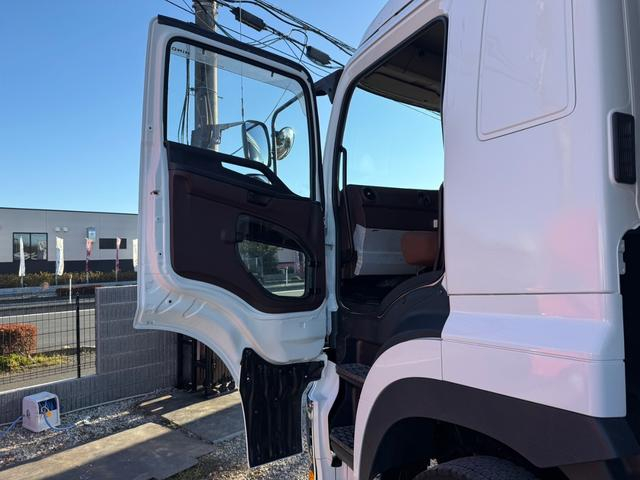 日野 ウイング車 プロフィア|中古トラックの販売・買取・査定のアイナビ