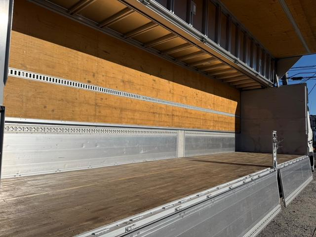 日野 ウイング車 プロフィア|中古トラックの販売・買取・査定のアイナビ