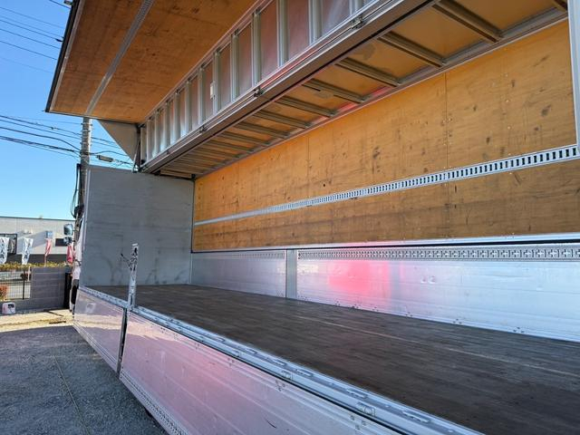 日野 ウイング車 プロフィア|中古トラックの販売・買取・査定のアイナビ