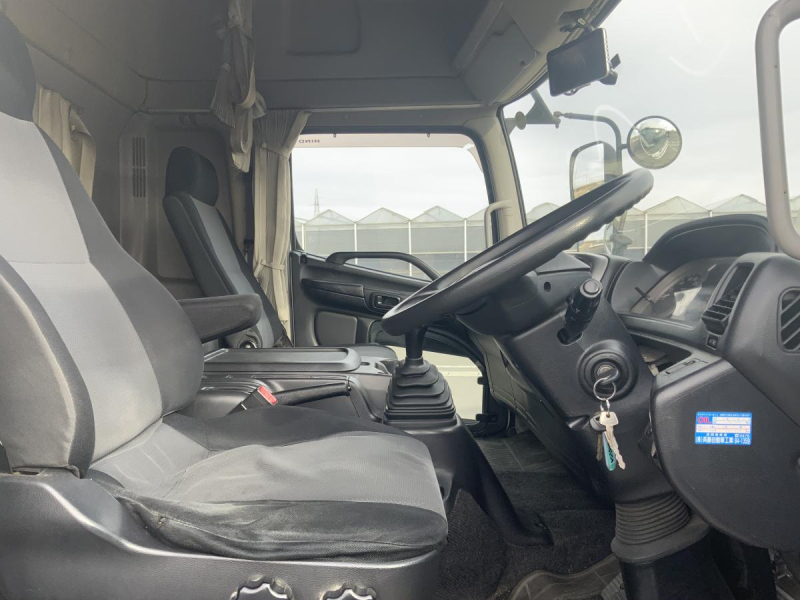 ハイルーフ⭐️H25レンジャー 6200ワイド エアサス MT⭐️|中古トラックの販売・買取・査定のアイナビ