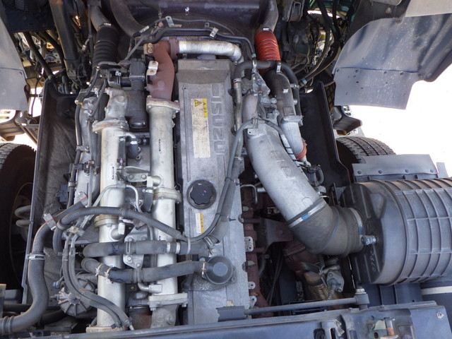 イスズQKG-EXD52BDSヘッド第五輪荷重11.5t|中古トラックの販売・買取・査定のアイナビ