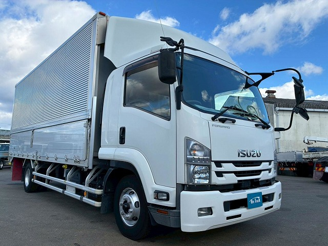 保証対象車両フルキャブ日本フルハーフ背高210馬力6速MT|中古トラックの販売・買取・査定のアイナビ