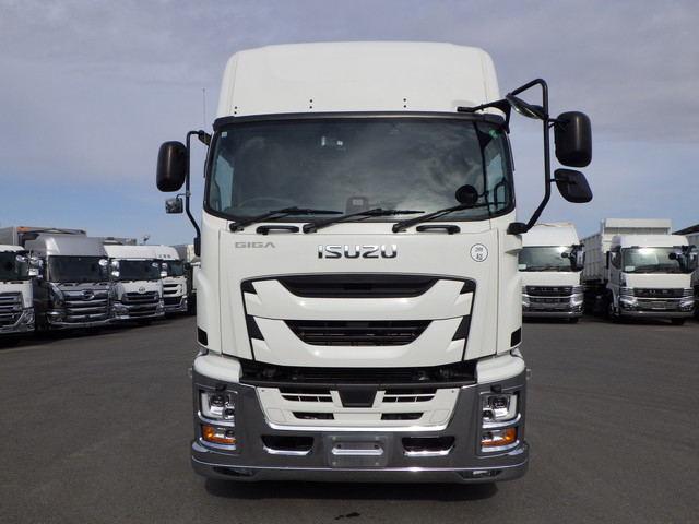 イスズ2PG-CYL77Cアルミウィング10t超床鉄板デフロック|中古トラックの販売・買取・査定のアイナビ