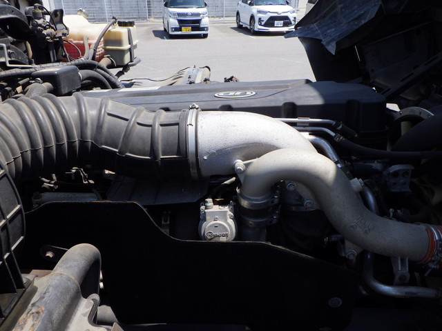 日産UD2PG-CD5CA冷凍車10t超ジョロダーレールスタンバイ|中古トラックの販売・買取・査定のアイナビ