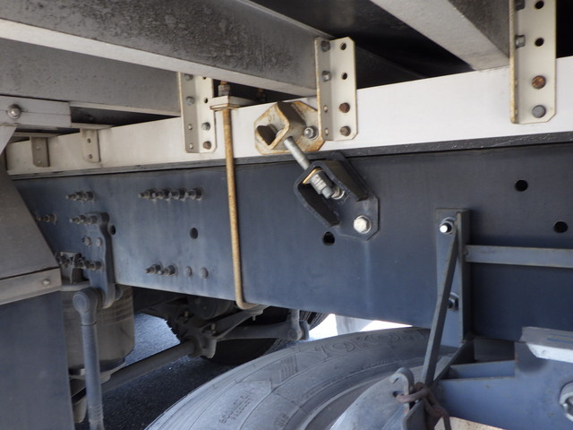 日産UD2PG-CD5CA冷凍車10t超ジョロダーレールスタンバイ|中古トラックの販売・買取・査定のアイナビ