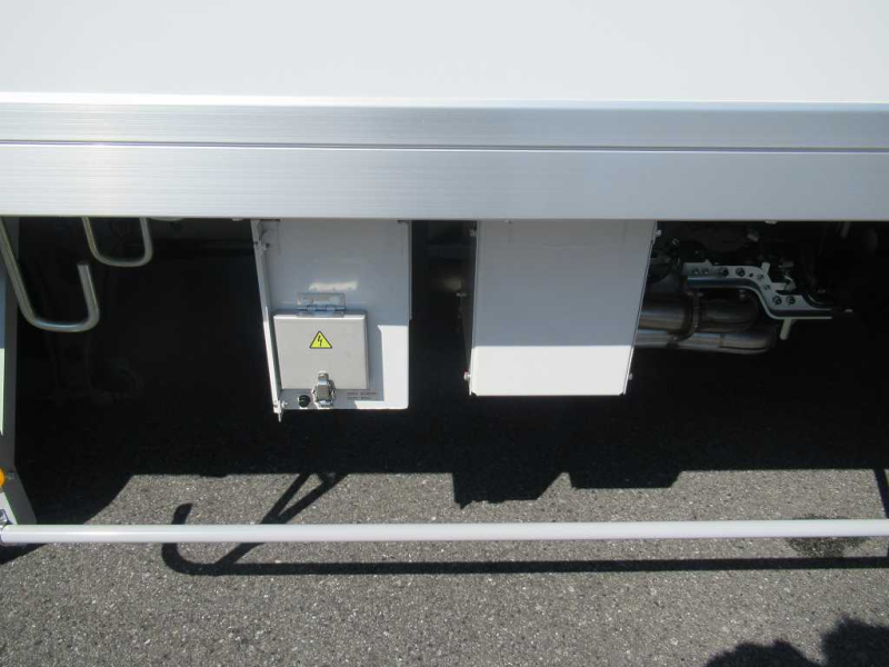 62ワイド格納P/Gフルハーフ菱重低温キーストンスタンバイ|中古トラックの販売・買取・査定のアイナビ