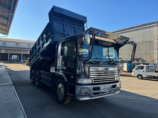 H7プロフィアV8検付 ボルト止め取外しアオリ付深ダンプ仕様|中古トラックの販売・買取・査定のアイナビ