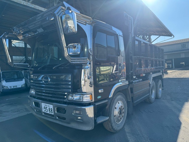 H7プロフィアV8検付 ボルト止め取外しアオリ付深ダンプ仕様|中古トラックの販売・買取・査定のアイナビ