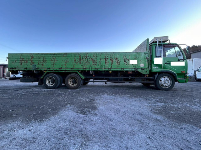 【7.2m×平ボディ】UDトラックス/コンドル|中古トラックの販売・買取・査定のアイナビ