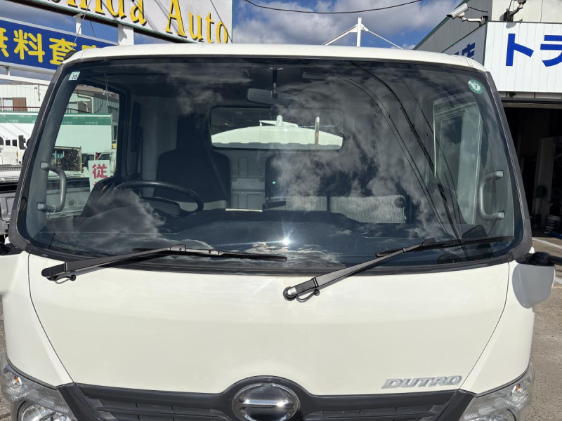 H27デュトロ 散水車|中古トラックの販売・買取・査定のアイナビ