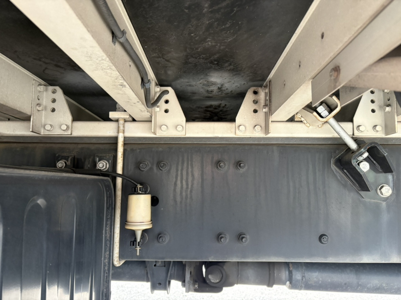 H30年式、クオン、アルミウィング、車検付|中古トラックの販売・買取・査定のアイナビ