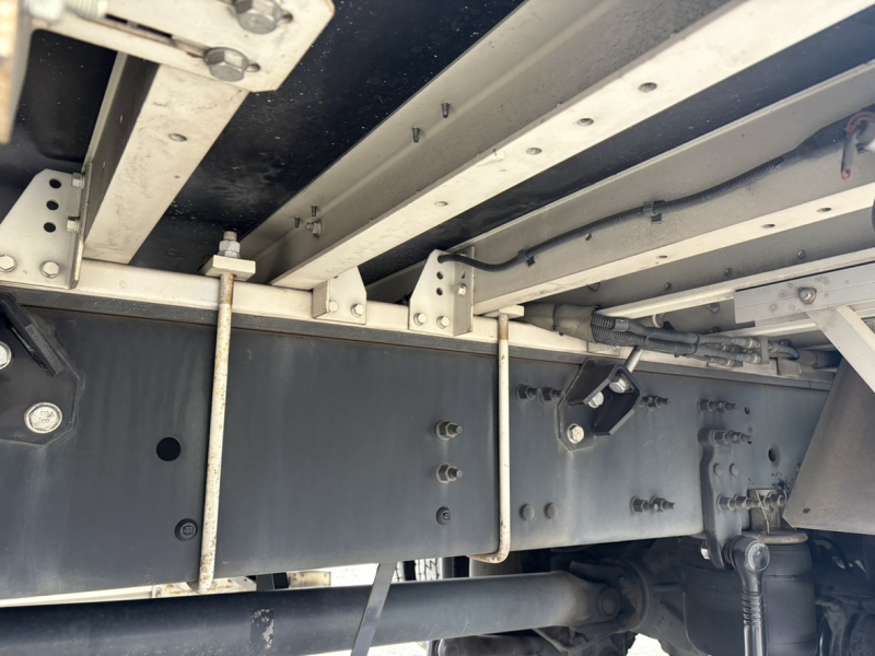 H30年式、クオン、アルミウィング、車検付|中古トラックの販売・買取・査定のアイナビ