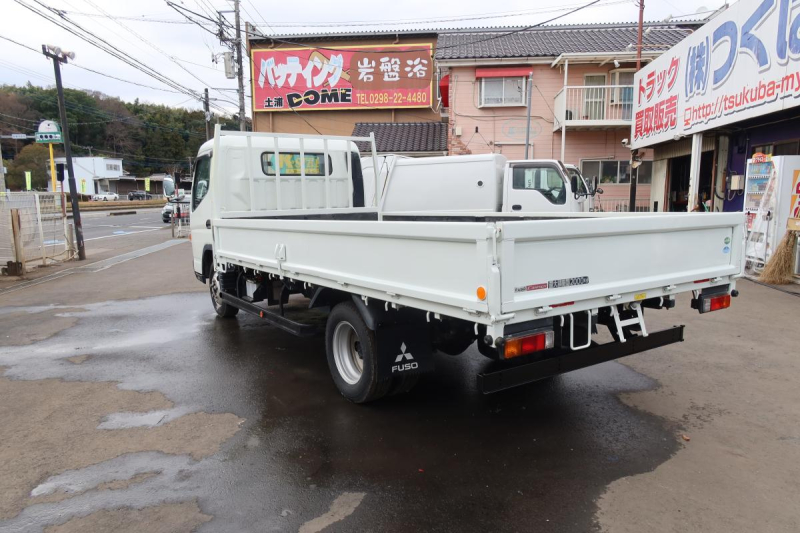 キャンター ワイドロング平ボディ 積載2000kg車検付き|中古トラックの販売・買取・査定のアイナビ