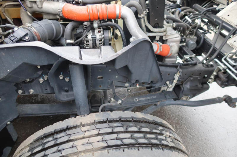 キャンター ワイドロング平ボディ 積載2000kg車検付き|中古トラックの販売・買取・査定のアイナビ