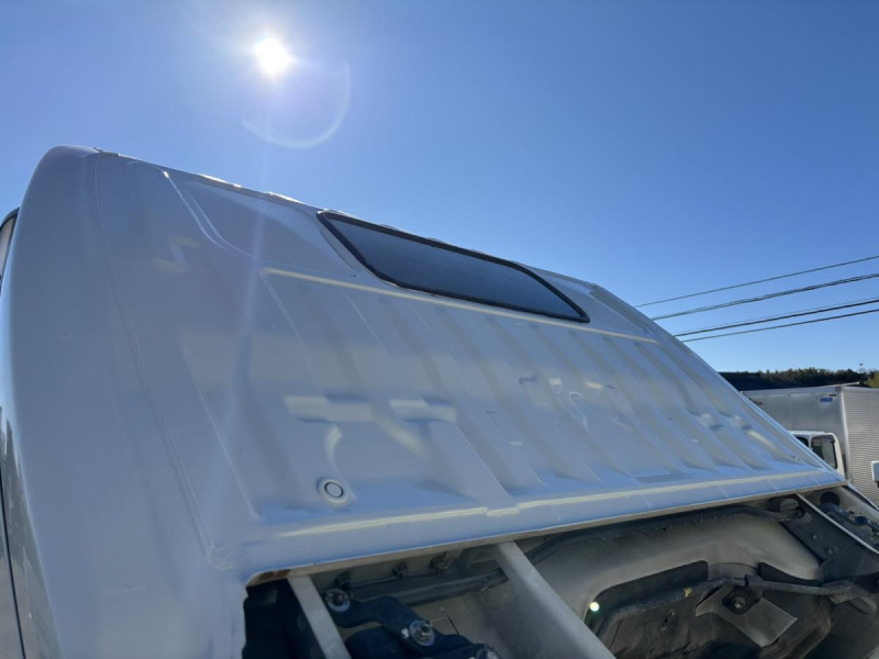 標準ロング平ボディー 積載3000kg 床鉄板張り|中古トラックの販売・買取・査定のアイナビ