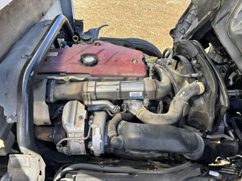 標準ロング平ボディー 積載3000kg 床鉄板張り|中古トラックの販売・買取・査定のアイナビ