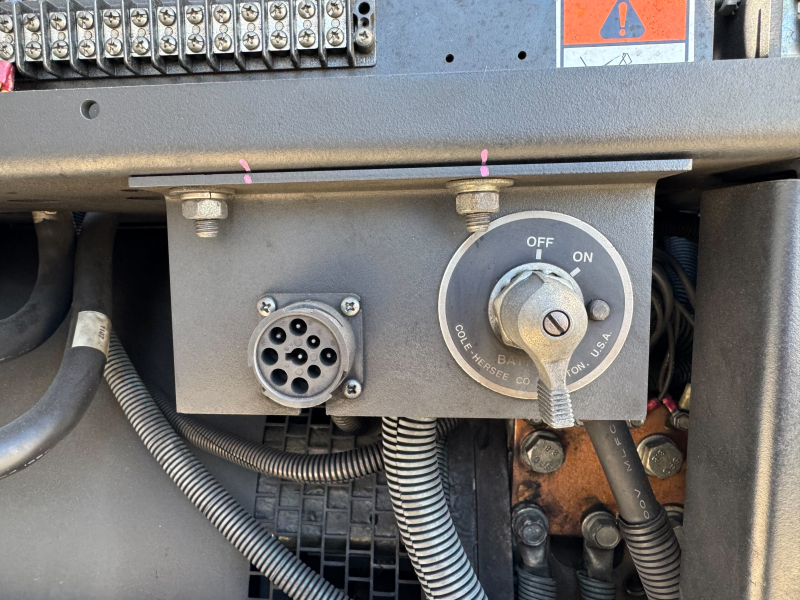 ダイナ|中古トラックの販売・買取・査定のアイナビ