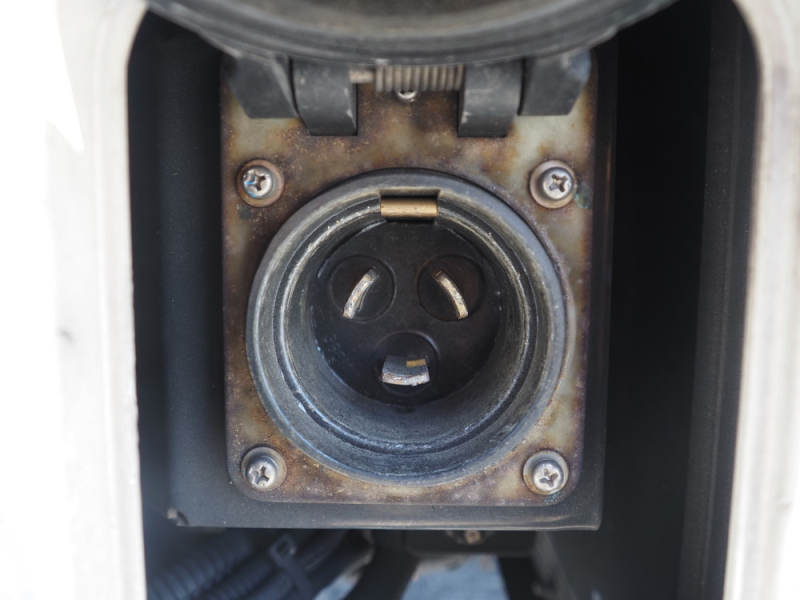 日野 冷凍バン プロフィア|中古トラックの販売・買取・査定のアイナビ