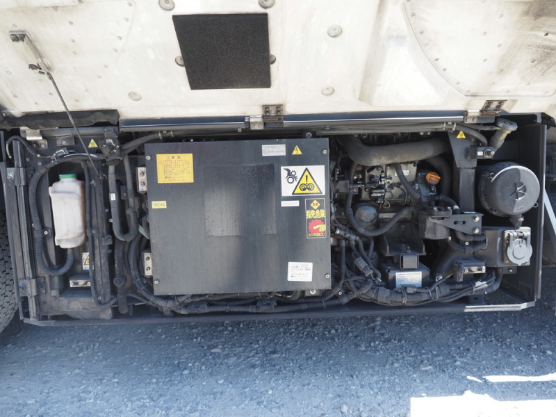 日野 冷凍バン プロフィア|中古トラックの販売・買取・査定のアイナビ