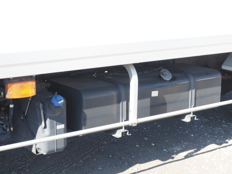 いすゞ 冷凍バン フォワード|中古トラックの販売・買取・査定のアイナビ