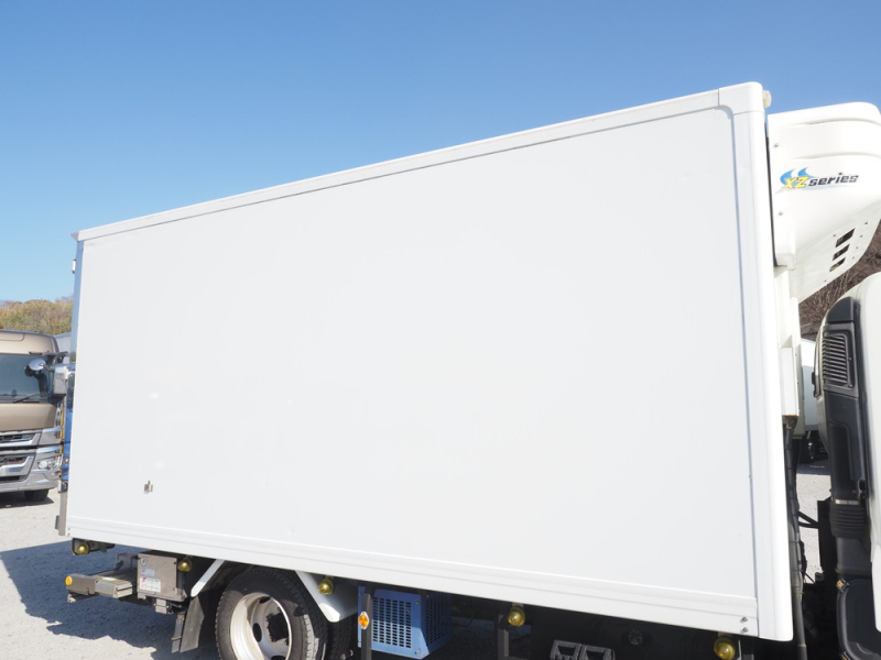 日野 冷凍バン デュトロ|中古トラックの販売・買取・査定のアイナビ