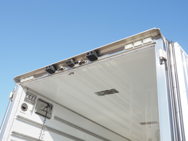 日野 冷凍バン デュトロ|中古トラックの販売・買取・査定のアイナビ