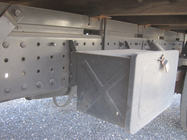 標準ロング全塗装済み積載量3t|中古トラックの販売・買取・査定のアイナビ