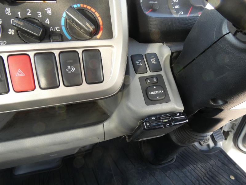 R21 15トン Wキャブ ETC 260107|中古トラックの販売・買取・査定のアイナビ