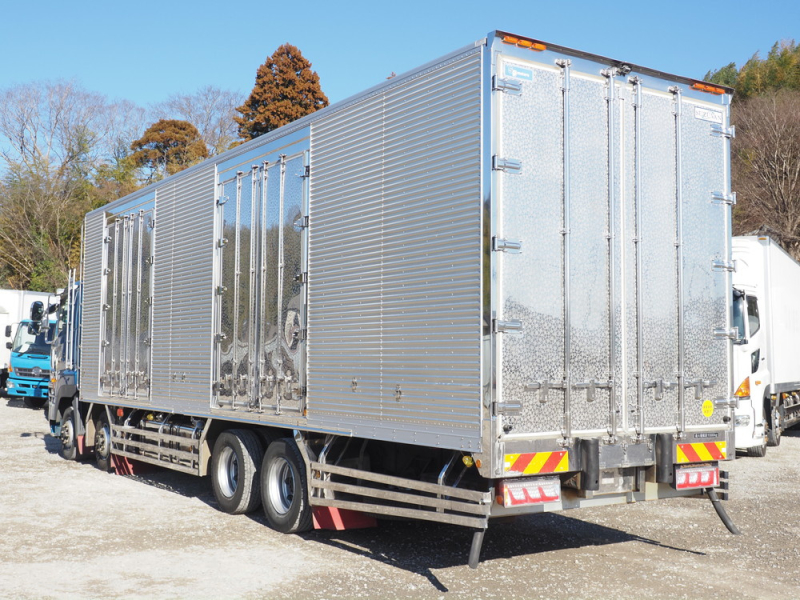 日野 冷凍バン プロフィア|中古トラックの販売・買取・査定のアイナビ