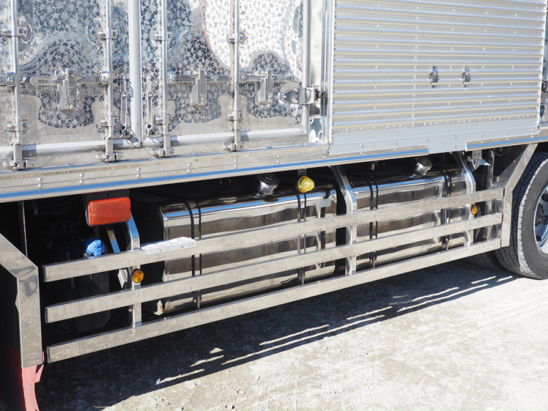 日野 冷凍バン プロフィア|中古トラックの販売・買取・査定のアイナビ