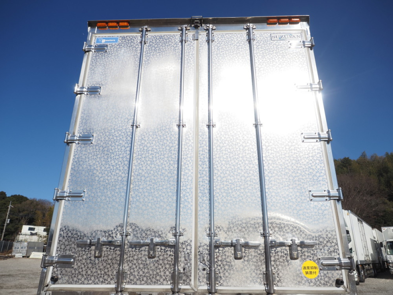 日野 冷凍バン プロフィア|中古トラックの販売・買取・査定のアイナビ