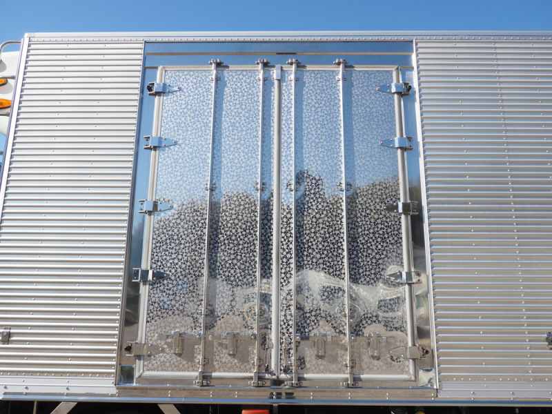 日野 冷凍バン プロフィア|中古トラックの販売・買取・査定のアイナビ