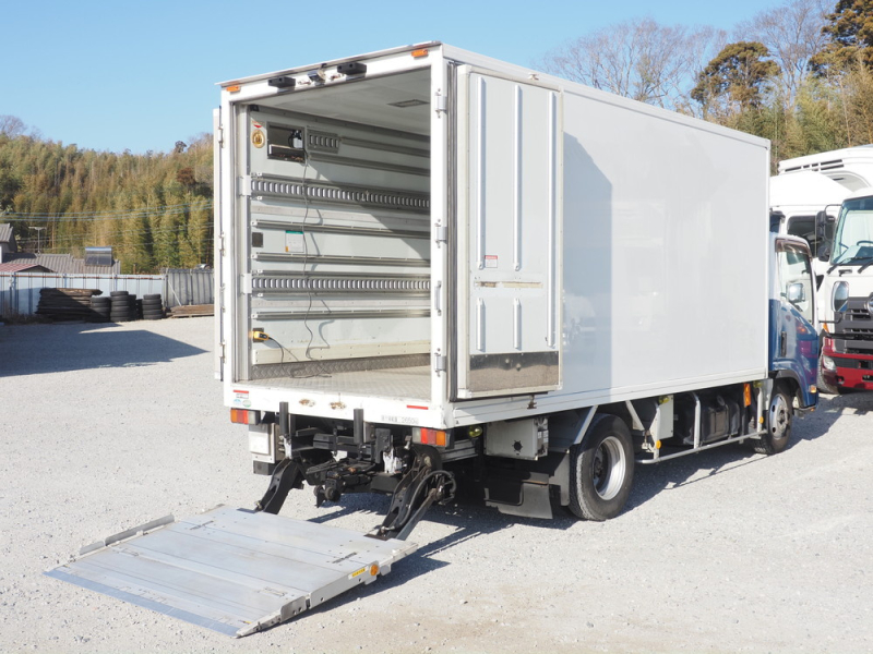 いすゞ 冷凍バン エルフ|中古トラックの販売・買取・査定のアイナビ