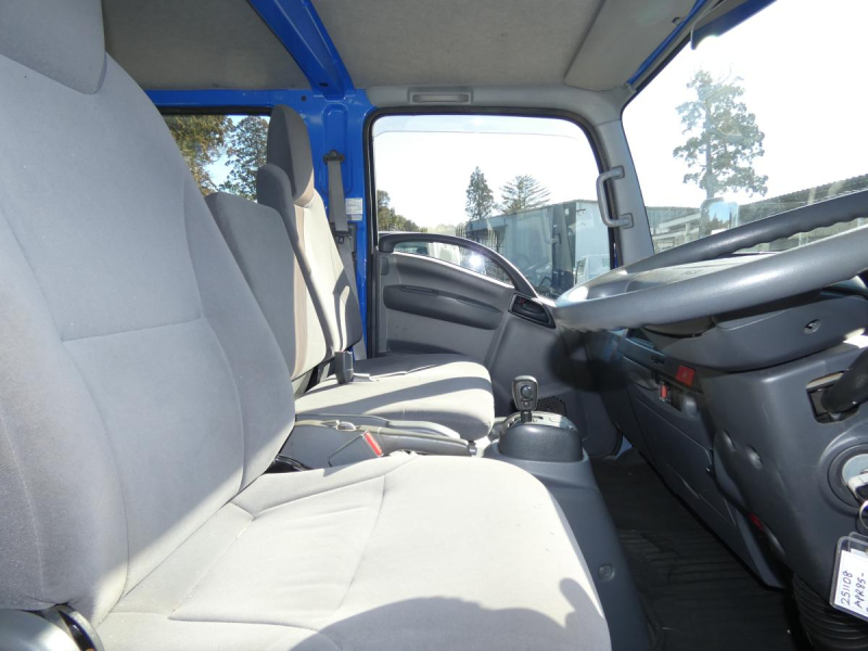 H23　2.75トン 　Wキャブ ETC　251108|中古トラックの販売・買取・査定のアイナビ