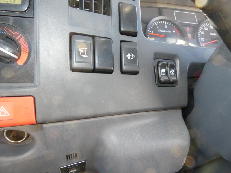 H23　2.75トン 　Wキャブ ETC　251108|中古トラックの販売・買取・査定のアイナビ