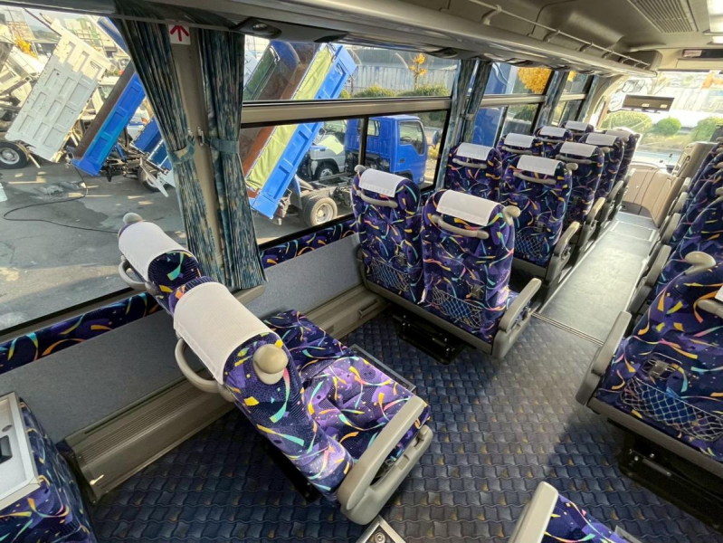 エアロエース 中型観光 ハイデッカー 29人|中古トラックの販売・買取・査定のアイナビ