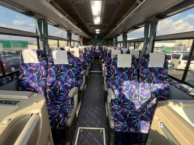 エアロエース 中型観光 ハイデッカー 29人|中古トラックの販売・買取・査定のアイナビ