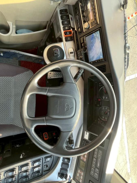 エアロエース 中型観光 ハイデッカー 29人|中古トラックの販売・買取・査定のアイナビ