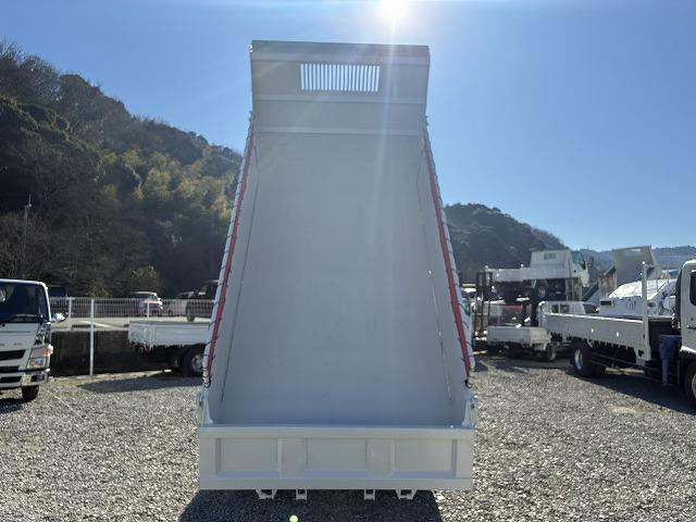 日野 ダンプ デュトロ|中古トラックの販売・買取・査定のアイナビ