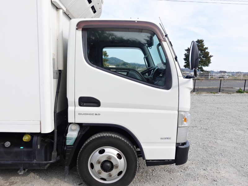 セミロングパワーゲートスタンバイ低温冷蔵冷凍|中古トラックの販売・買取・査定のアイナビ