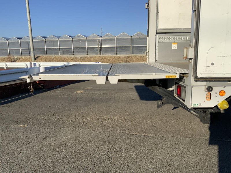 即納可能⭐️H30ファイター6200ワイド ウイング格納PG付⭐️|中古トラックの販売・買取・査定のアイナビ