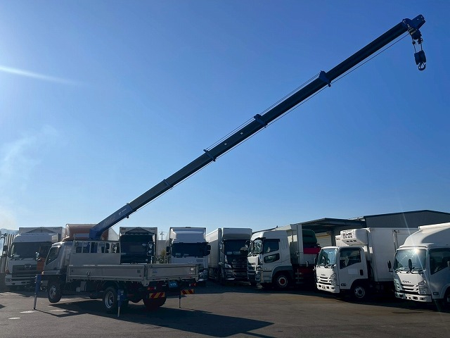 保証対象車両車検付カスタムグレードリアアウトリガー|中古トラックの販売・買取・査定のアイナビ